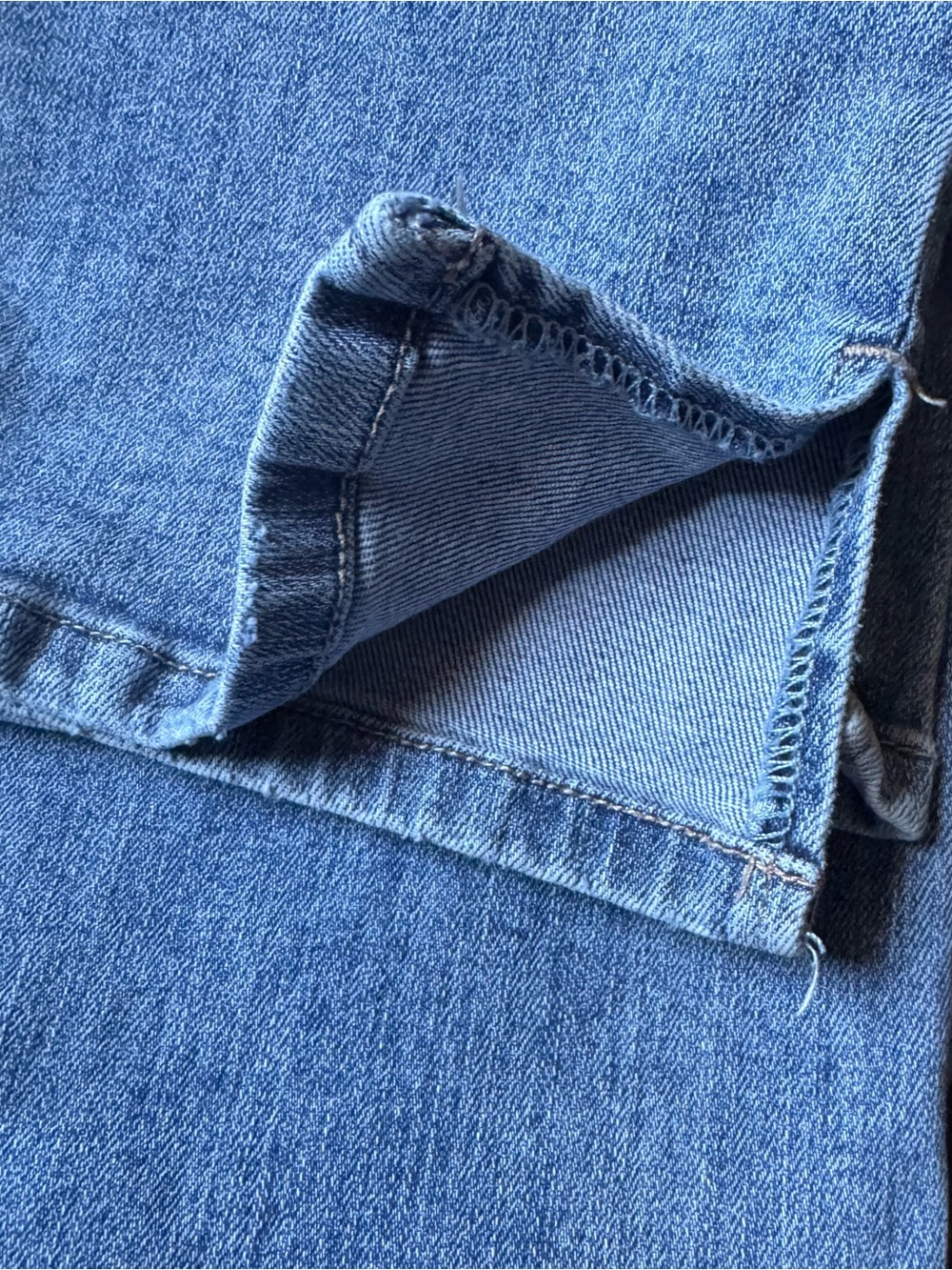 Judy Blue High-Rise Medium Wash Jeans - Light Blue, Size 15/32 - Picture 5 of 12